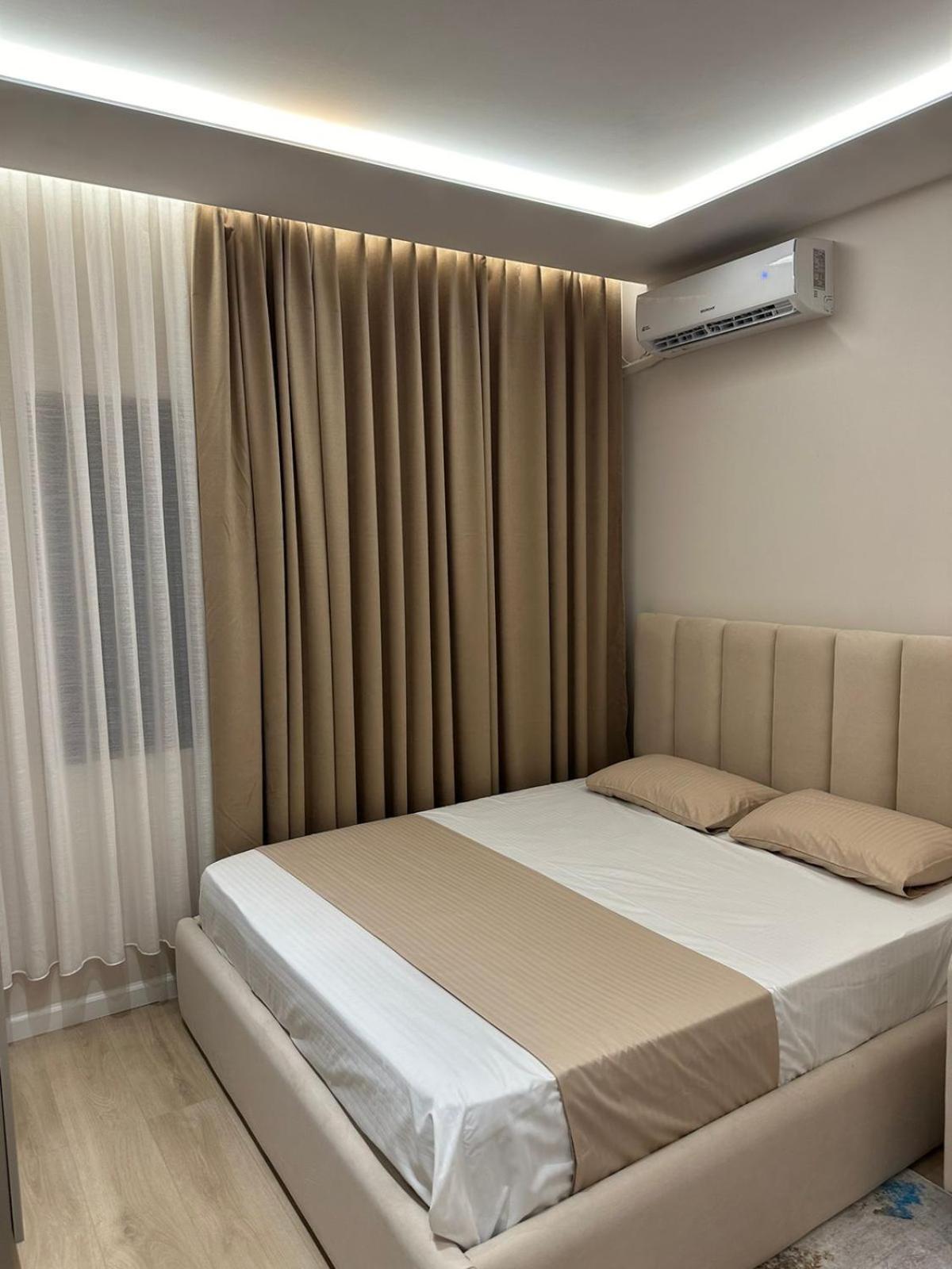 Home To Go Studio Apartament Tirana Bagian luar foto